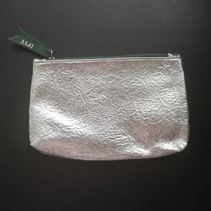 💢 BUNDLE for FREE Cosmetic Bag with $20 Purchase